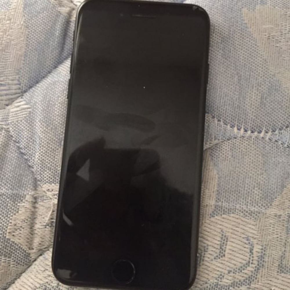 iPhone 7. Need gone asap. Cashapp only